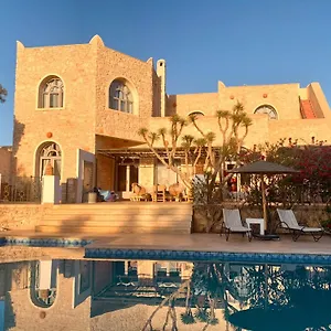 Le Domaine D'eden - Luxueuse, Piscine, Et Personnel Villa